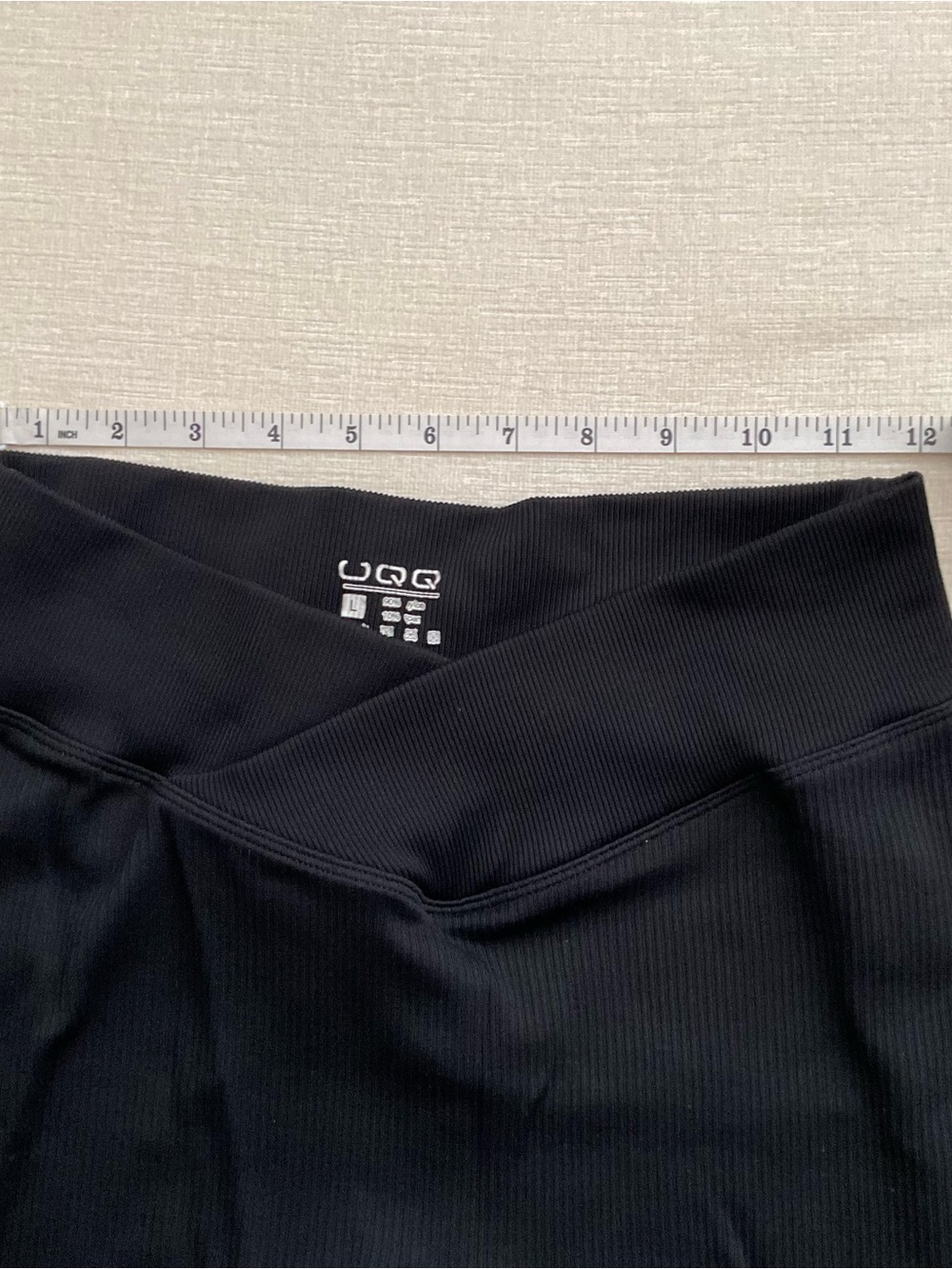 OQQ Black Ribbed High-Waist Shorts - Picture 6 of 6